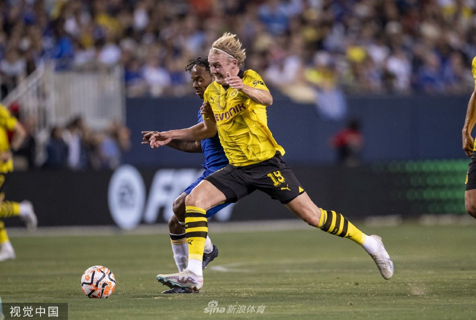 升了裁判在 升了裁判在