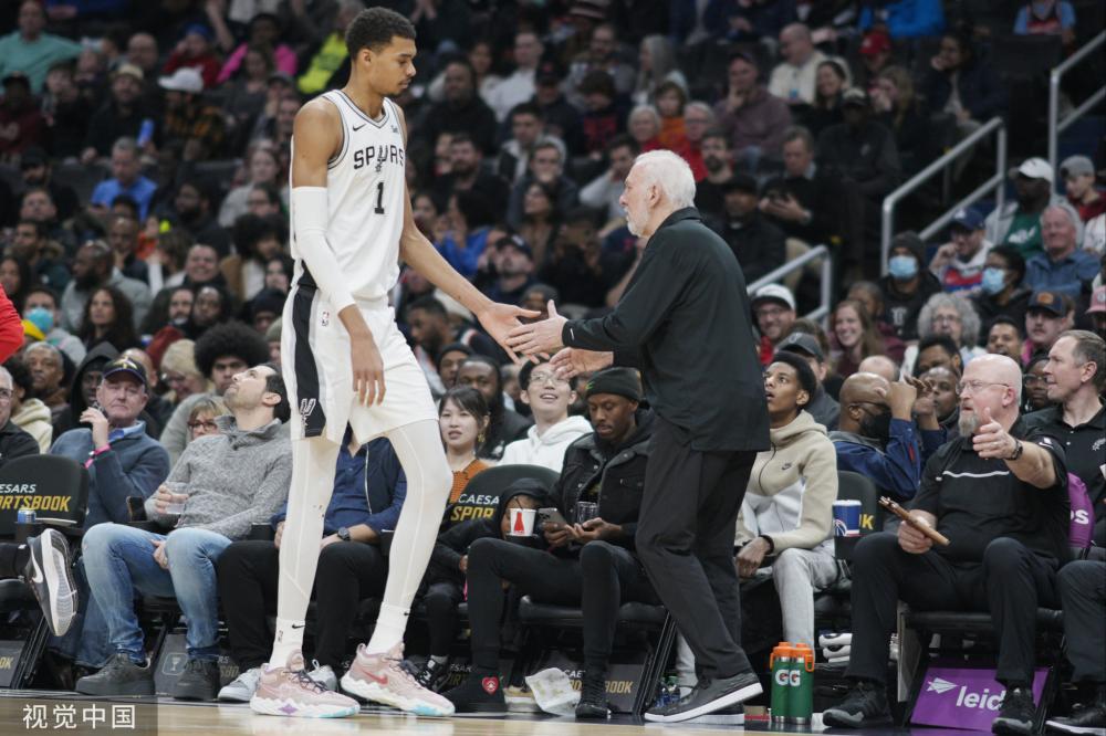 虽然双方各 虽然双方各