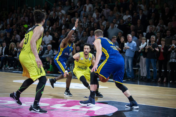 开放观众入 开放观众入