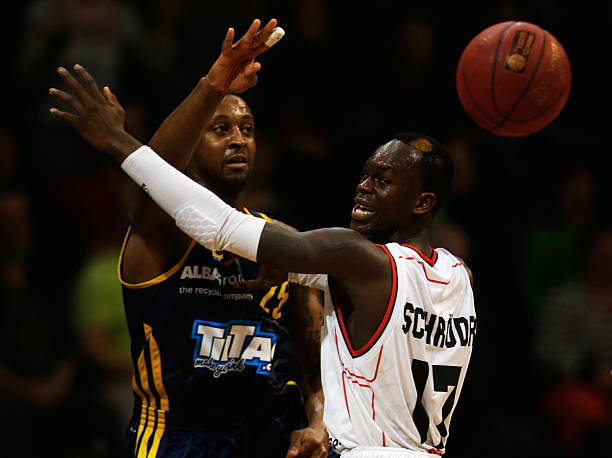 阿莫林接手 阿莫林接手